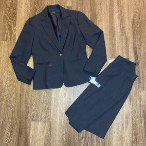 Womens NWT $200 Emily 2 Piece Suit - Blazer & Skirt - 6